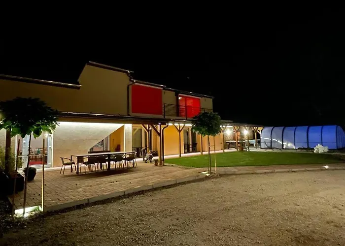 アパート Csomopont Csaladi Vendeghaz Somogytur