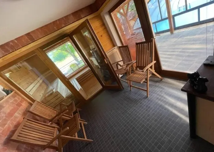 Csomopont Csaladi Vendeghaz アパート Somogytur