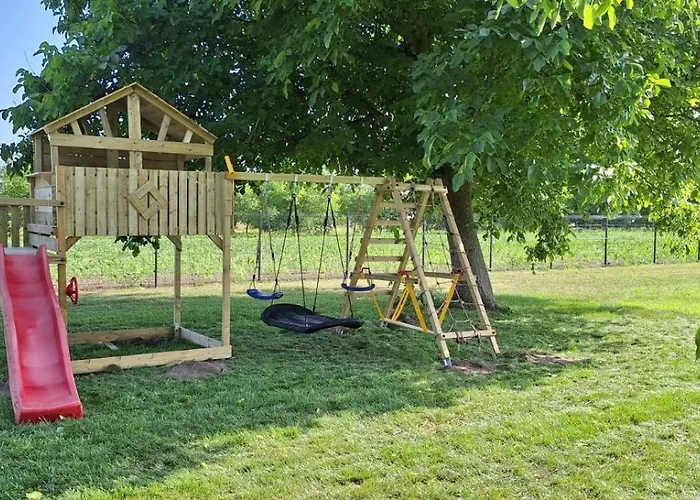 アパート Csomopont Csaladi Vendeghaz *