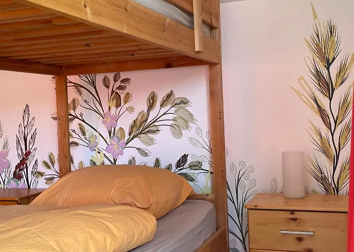 Csomopont Csaladi Vendeghaz