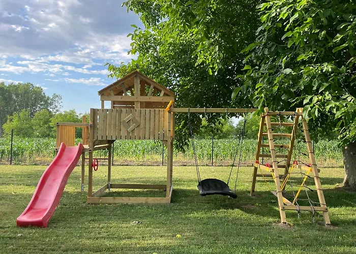 Csomopont Csaladi Vendeghaz Lejlighed *